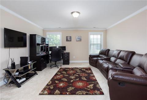 4512 River Brook St, High Point, NC 27265 photo 19