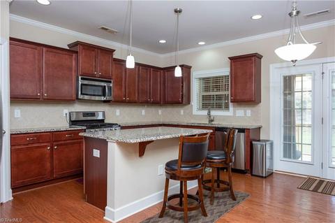 4512 River Brook St, High Point, NC 27265 photo 8