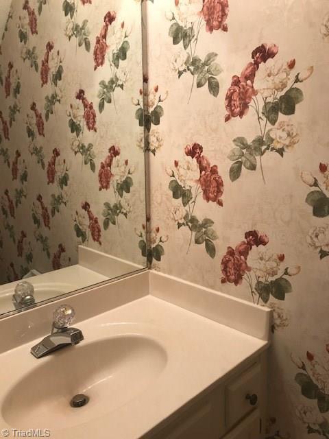 1720 Ternberry Rd, High Point, NC 27262 photo 12