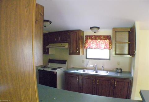 2175 South Ct, Trinity, NC 27370 photo 12