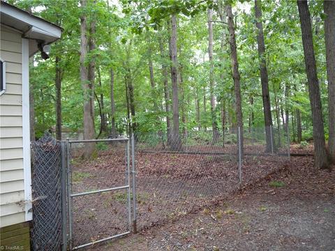 2175 South Ct, Trinity, NC 27370 photo 14