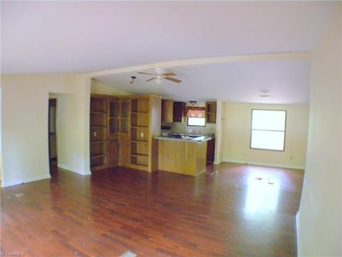 2175 South Ct, Trinity, NC 27370 photo 3