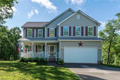 433 Matthews Rd, Pilot Mountain, NC 27041 photo 1