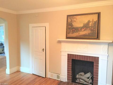509 E Main St, Pilot Mountain, NC 27041 photo 23