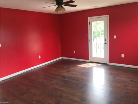 604 Prospect St, High Point, NC 27260 photo 14