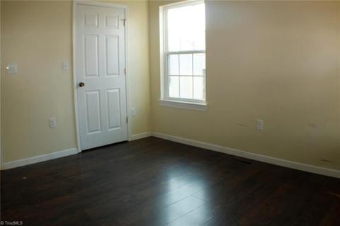 604 Prospect St, High Point, NC 27260 photo 10
