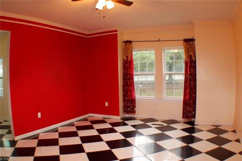 604 Prospect St, High Point, NC 27260 photo 6