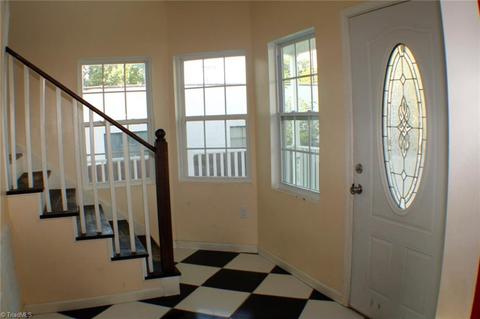 604 Prospect St, High Point, NC 27260 photo 4