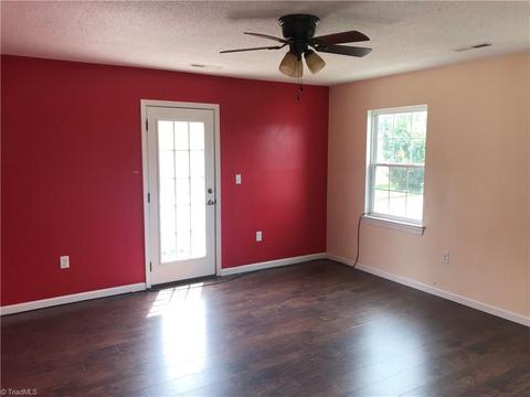 604 Prospect St, High Point, NC 27260 photo 13