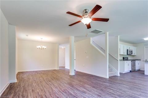 3914 Johnson St, High Point, NC 27265 photo 3