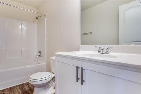 3914 Johnson St, High Point, NC 27265 photo 18