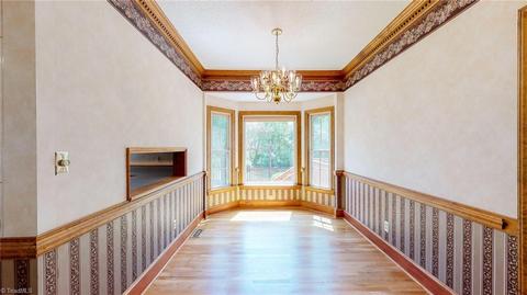 2102 Mirus Ct, High Point, NC 27265 photo 10