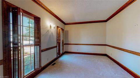 2102 Mirus Ct, High Point, NC 27265 photo 6