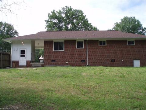 217 E Peachtree Dr, High Point, NC 27265 photo 16