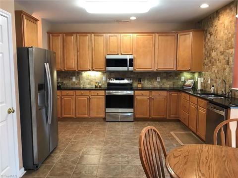 3873 Tonsley Pl, High Point, NC 27265 photo 5
