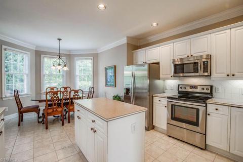 156 Aviara Dr, Advance, NC 27006 photo 7