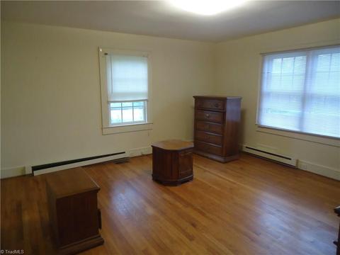 429 Main St, Denton, NC 27239 photo 11
