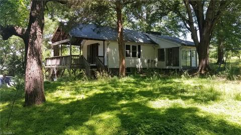 227 Jarvis Rd, Advance, NC 27006 photo 4