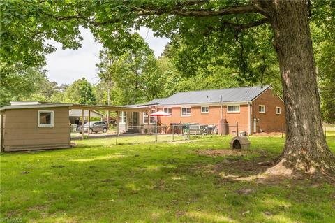 1604 Guyer St, High Point, NC 27265 photo 12