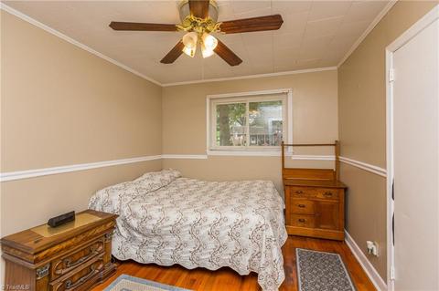 1604 Guyer St, High Point, NC 27265 photo 10
