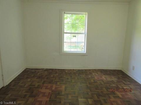 1515 Willard Ave, High Point, NC 27260 photo 8