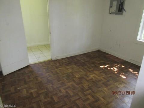 1515 Willard Ave, High Point, NC 27260 photo 4