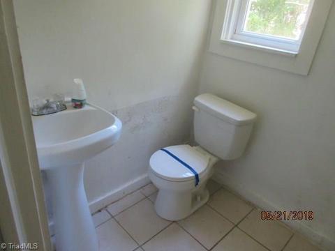 1515 Willard Ave, High Point, NC 27260 photo 5