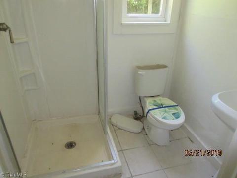 1515 Willard Ave, High Point, NC 27260 photo 3