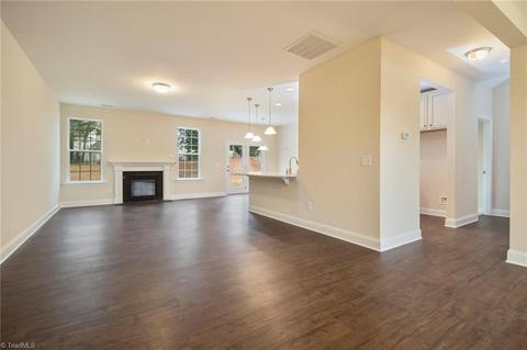 116 Ascender Dr, King, NC 27021 photo 6