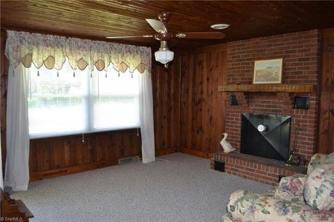 125 Lowe Rd, Madison, NC 27025 photo 8