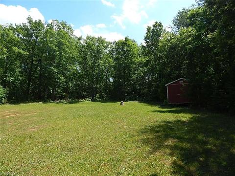 227 Simmons Rd, Pilot Mountain, NC 27041 photo 20