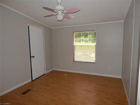 227 Simmons Rd, Pilot Mountain, NC 27041 photo 17