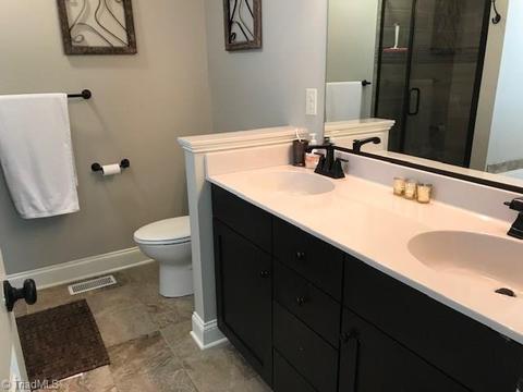 2021 Mountain View Rd, King, NC 27021 photo 12