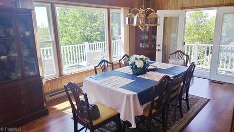 53 Chateau Ln, Fancy Gap, VA 24328 photo 4