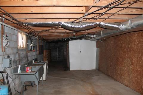 926 Caves Mill Rd, Dobson, NC 27017 photo 11
