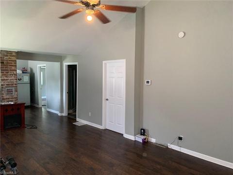 822 Pine Circle Dr, High Point, NC 27265 photo 7