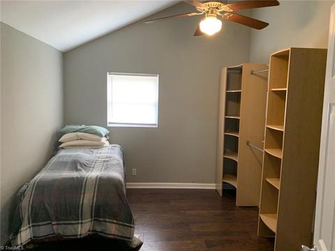 822 Pine Circle Dr, High Point, NC 27265 photo 18