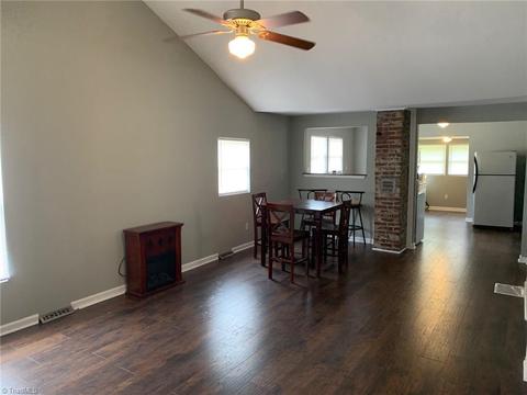822 Pine Circle Dr, High Point, NC 27265 photo 6