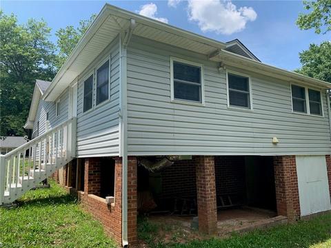 822 Pine Circle Dr, High Point, NC 27265 photo 22