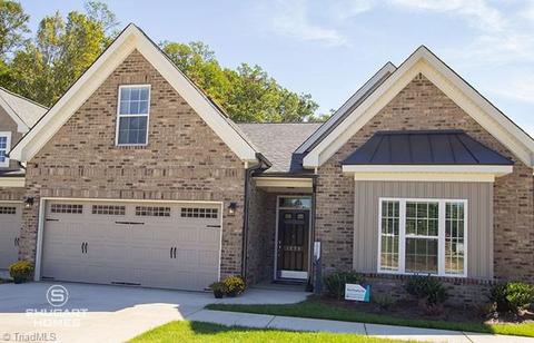 129 Windmill Trl, High Point, NC 27265 photo 1