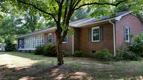 144 Sunset Rd, Clemmons, NC 27012 photo 1
