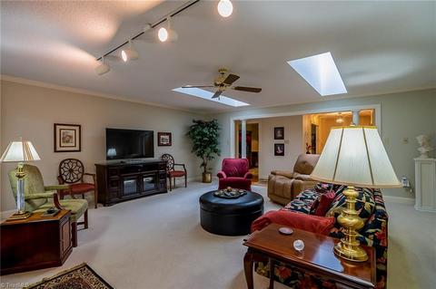 131 Fox St, Randleman, NC 27317 photo 7