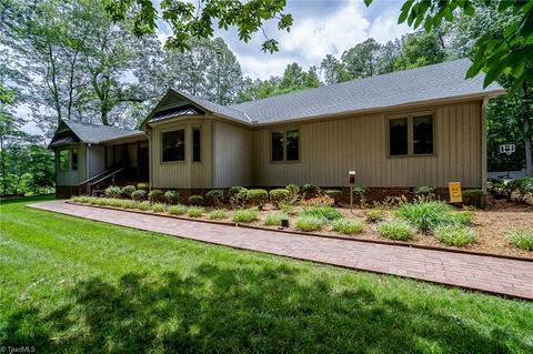 131 Fox St, Randleman, NC 27317 photo 1