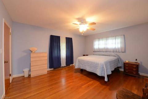 404 Lindale Dr, High Point, NC 27265 photo 6