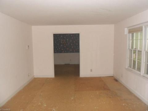 4161 Witherow Rd, Winston Salem, NC 27106 photo 3