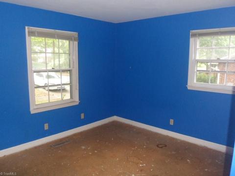 4161 Witherow Rd, Winston Salem, NC 27106 photo 8