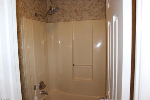6644 Meadow Dr, Trinity, NC 27370 photo 19