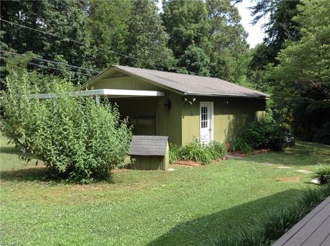 2009 Hunterwoods Dr, High Point, NC 27265 photo 28