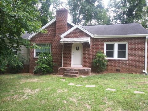 1840 Cedrow Dr, High Point, NC 27260 photo 1