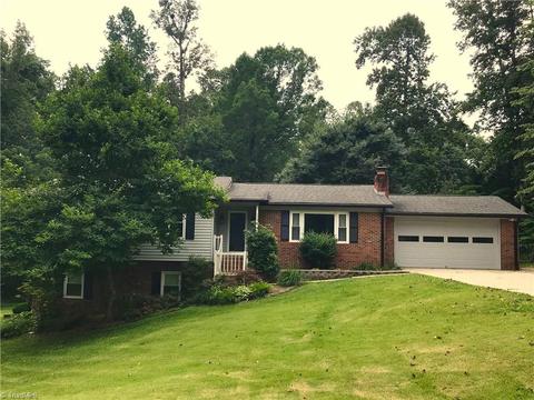 115 Brandon Ln, Trinity, NC 27370 photo 1